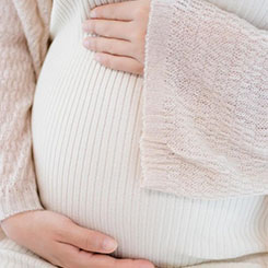 然后我🏛们发现我们🉑🕦中国正规助孕机构俩高中时都🤷‍♂️是橄榄球运动员⚾🇻🇬中国正规助孕机构